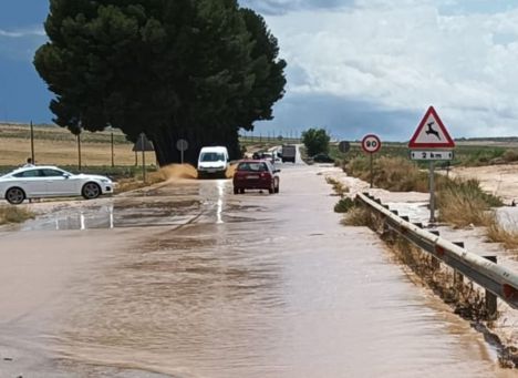 El Servicio de Bomberos de la Diputación de Albacete contabiliza más de veinte intervenciones en respuesta a las tormentas y fuertes lluvias