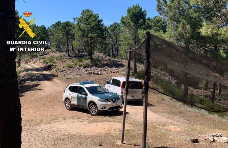 Sucesos.- Localizadas dos personas que se habían desorientado cuando practicaban senderismo en un paraje de Molinicos