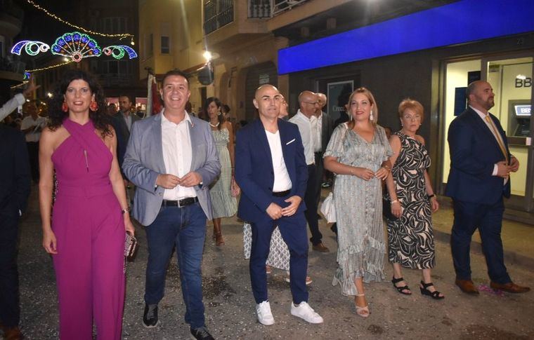 Santi Cabañero asiste a la Feria y Fiestas de Casas Ibáñez apuntando que estas celebraciones son “un escaparate perfecto” para presumir de todo el potencial de nuestra tierra