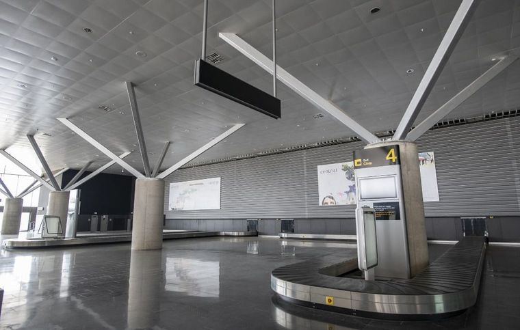 Castilla-La Mancha avisa al aeropuerto de Ciudad Real que será inspeccionado y se reserva actuaciones de restauración