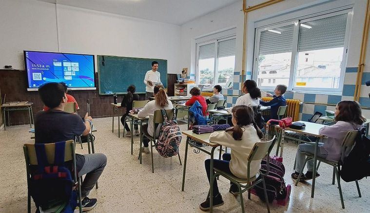 Los 34 escolares y 8 profesores de Letur regresan a las aulas del colegio 'Nuestra Señora de la Asunción'