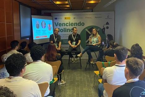 Rodríguez de Vera destaca las posibilidades del proyecto ‘Venciendo Molinos’ para que “los jóvenes se lancen al emprendimiento”