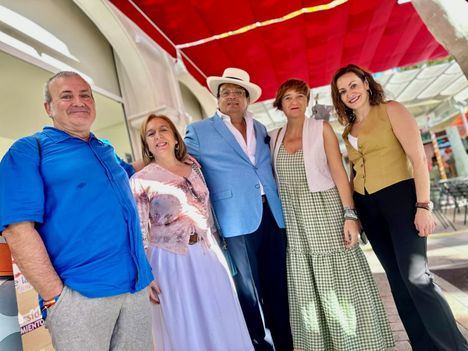 La Escuela de Música Moderna de la Universidad Popular llena la Feria de ritmo y participación