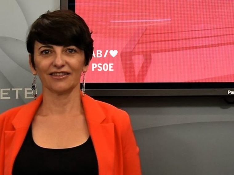 Ana Albaladejo, concejala socialista en Albacete, critica la gestión de zonas verdes, espacios naturales y arbolado