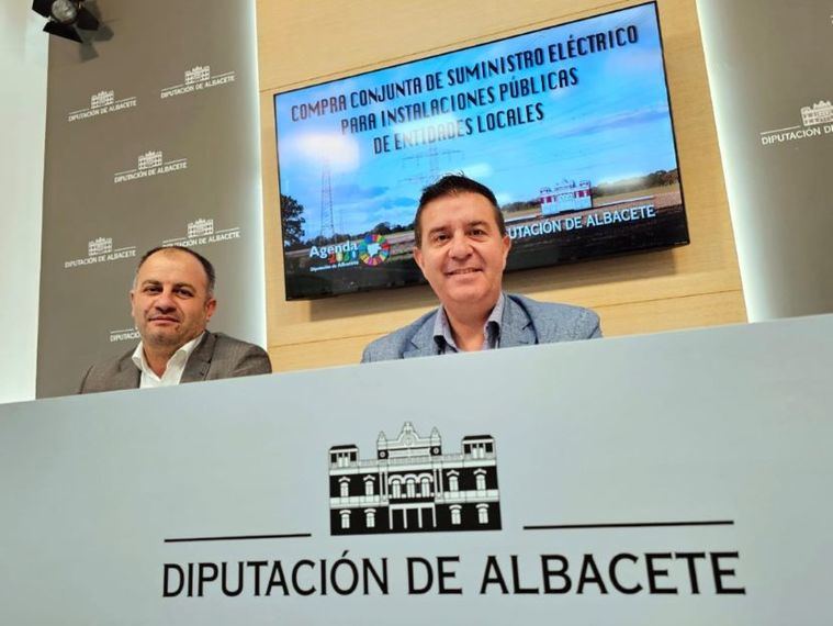 La Diputación de Albacete formaliza el contrato, cercano a los 4 millones de euros, para el suministro de energía eléctrica a instalaciones públicas de 61 ayuntamientos