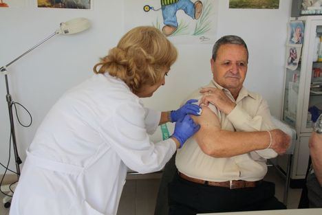 Castilla-La Mancha dedica 18 millones a vacunas contra herpes zoster para personas de 65 y 80 años y 3,3 contra bronquiolitis infantil