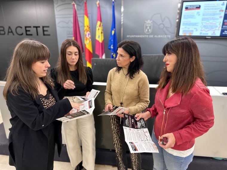 Gala de la Calzada anima a las personas mayores a asistir a las charlas organizadas por la Asociación de Periodistas de Albacete para detectar y denunciar “fake news”