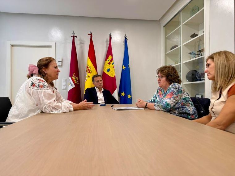 El Ayuntamiento reitera su compromiso institucional con AFA Albacete para seguir impulsando y apoyando juntos la lucha contra el Alzheimer y otras demencias