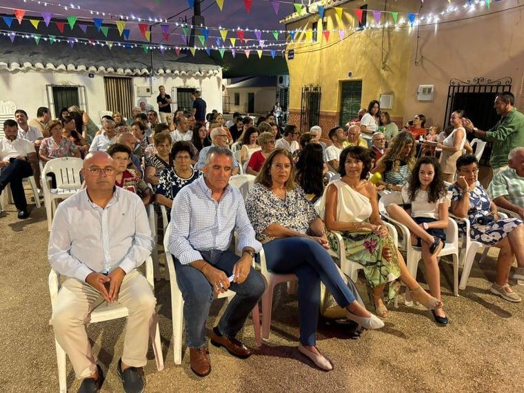 Llanos Navarro subraya el compromiso inequívoco del Ayuntamiento con las pedanías de Albacete durante el pregón de apertura de las fiestas de Casa de las Monjas