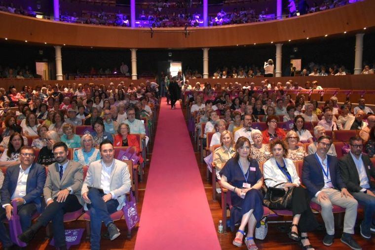 Zamora pone en valor el papel de administraciones locales y bibliotecas “para impulsar la promoción lectora” durante el XX Encuentro Provincial de Clubes de Lectura en el Teatro Circo