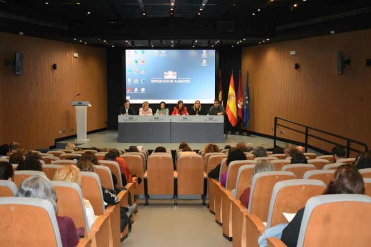 Unas 150 personas participan en la ‘Jornada Actualización Normativa en Materia de Igualdad’ impulsada por el OPI