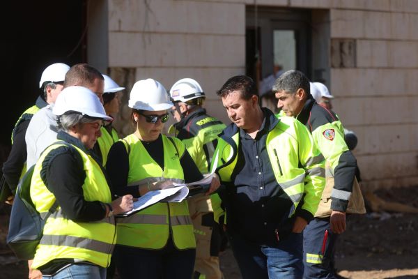 El Servicio de Arquitectura de la Diputación inicia la evaluación de viviendas en las zonas del casco urbano de Letur previamente inaccesibles