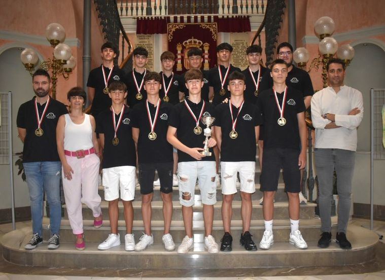 Sancha y Albaladejo reciben en la Diputación de Albacete al Villacerrada Fútbol Sala, campeones de la Liga Cadete regional