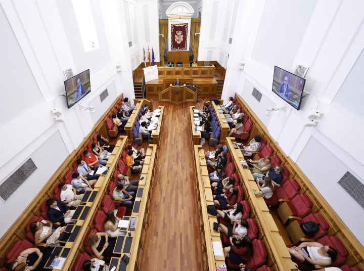 Bellido reclama mayor consenso en igualdad e infancia en las Cortes de Castilla-La Mancha y agradece a los diputados su comportamiento