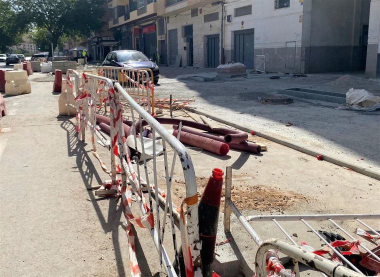 El PSOE de Albacete critica que las obras de la carretera de Barrax afrontan su 'tercer mes de retraso'