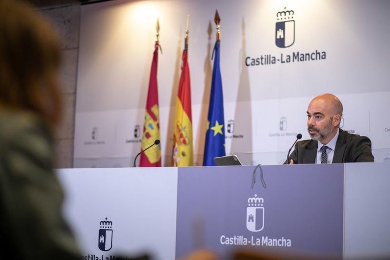 Casi 200 residentes en sanidad ya tienen contrato en Castilla-La Mancha y la Junta quiere llegar a los 346 a finales de año