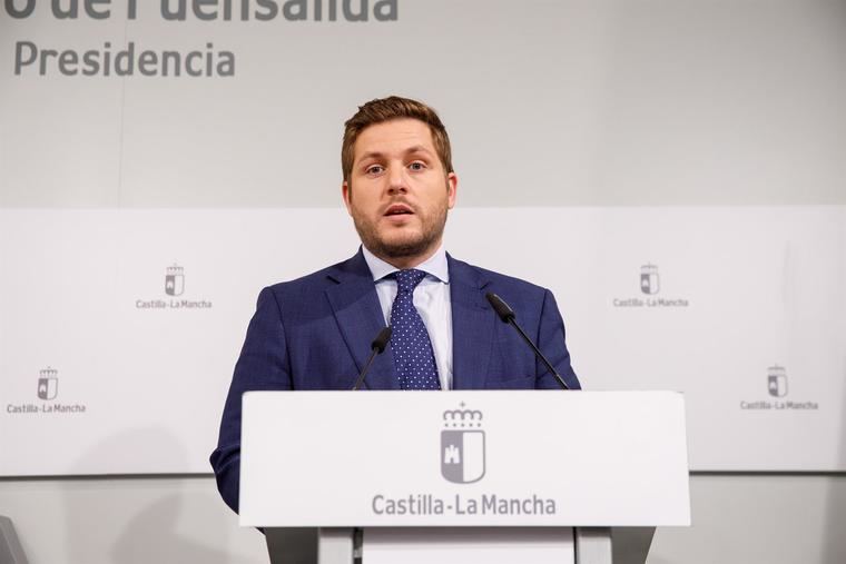 Castilla-La Mancha aprueba destinar 19 millones de euros para sufragar y reparar infraestructuras y carreteras tras el paso de la DANA