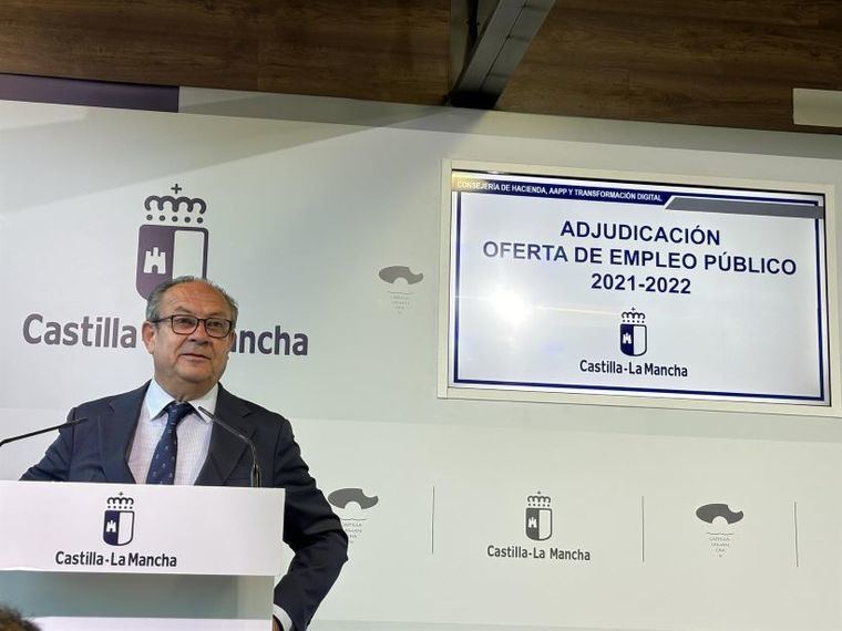 Castilla-La Mancha fija el último trimestre de 2025 para iniciar las oposiciones de 2.306 nuevas plazas en Administración General