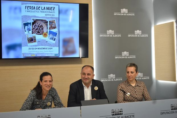 La Diputación anima a disfrutar de la Feria de la Nuez y Productos Tradicionales de Nerpio del 22 al 25 de noviembre, cuando la UCLM recibirá la ‘Nuez de Oro’